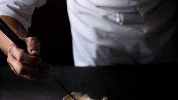 食事・飲み物 / 12