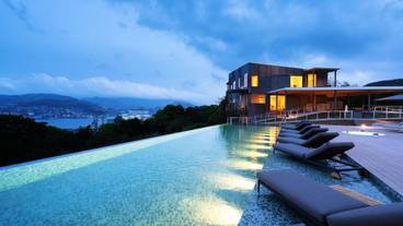 インフィニティ プール / 17