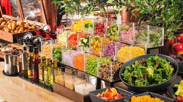 朝食ビュッフェ / 3