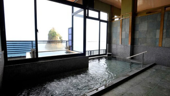 絶景を眺めながら食べるあんこう鍋は忘れられない味に3556922