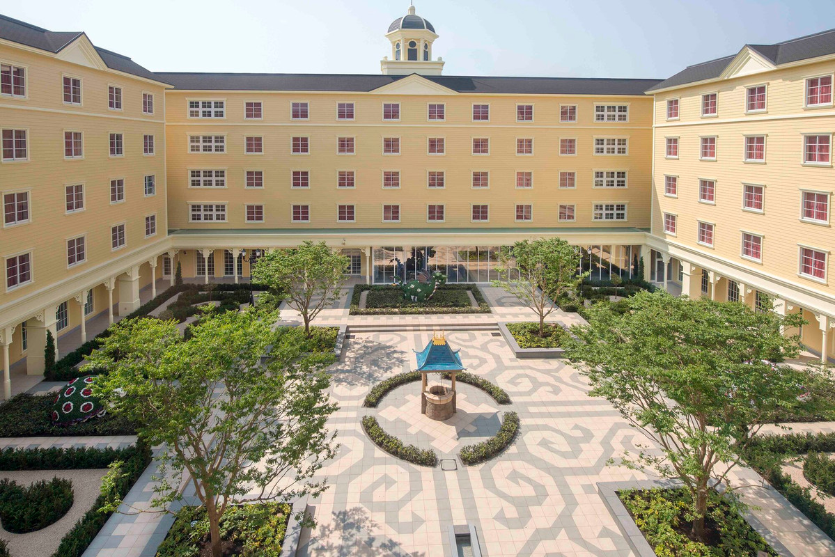 "ウィッシュ"中庭