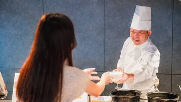 朝食ビュッフェ ライブキッチン / 4