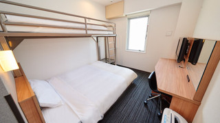 スーパールーム