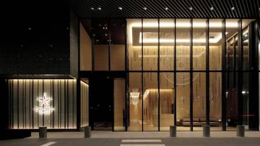 内部エントランス / 2