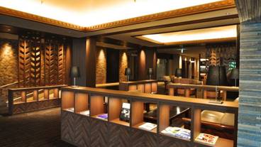 ロビーラウンジ / 6