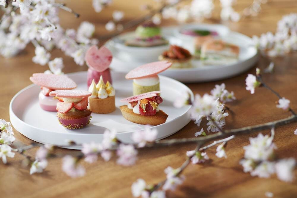 東京の緑を愛でる上質な時間4026006