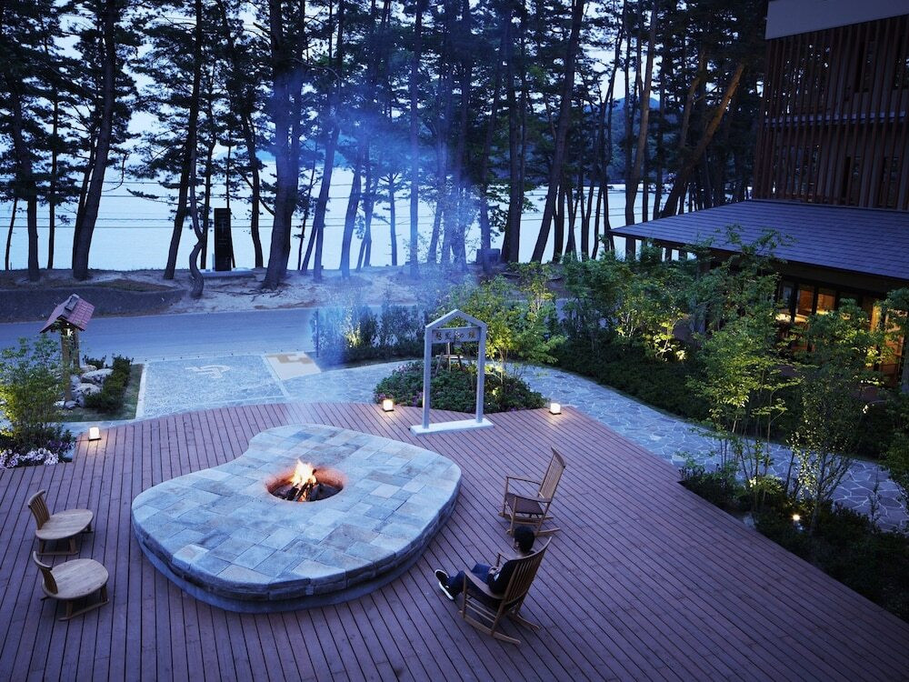 美しい松林を眺めて過ごす安らぎのひと時3422598