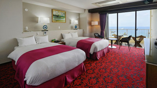 スーペリアルーム (レッド) : 定員2名 禁煙