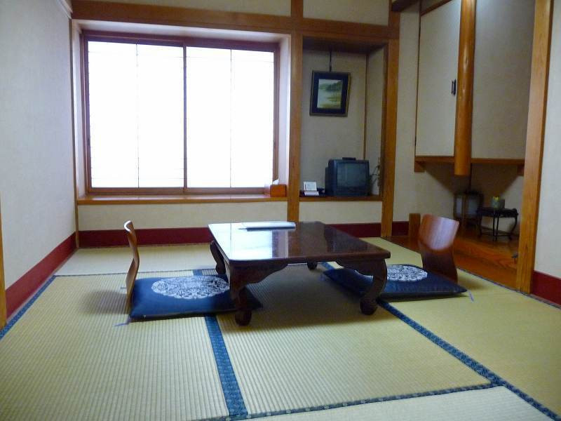 “仲見世通り”がすぐそこ!善光寺の本堂跡にたたずむ旅館3715006