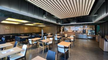 朝食スペース / 9