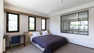 【源泉かけ流し温泉内湯】山側ダブルルーム（禁煙）