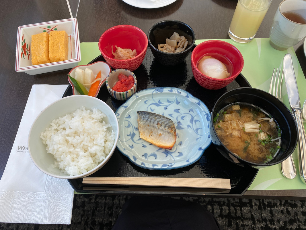 朝食は特に出汁巻がふわふわでとても美味しかった！