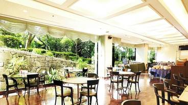 朝食スペース / 7