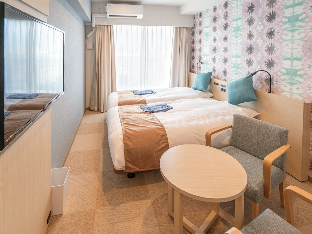 モデレートツイン