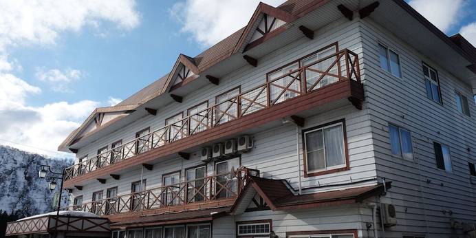 ヴィラ・グリーングラス（新潟県 ペンション） / 1