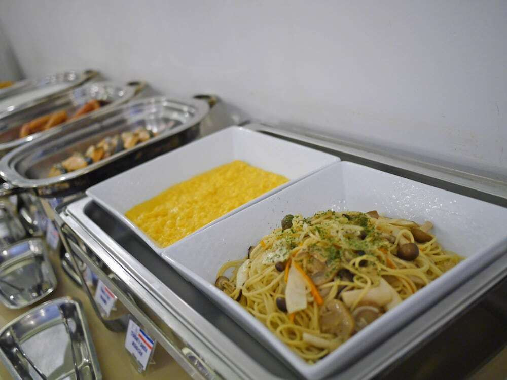 朝食ビュッフェ