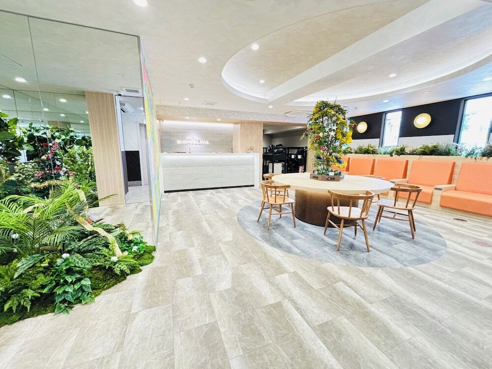 ロビーラウンジ