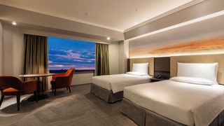 Superior Deluxe Twin