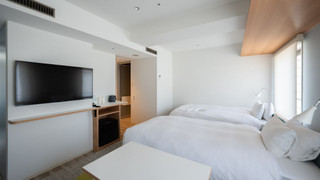 リニューアル　スーペリアツインルーム　無料朝食付