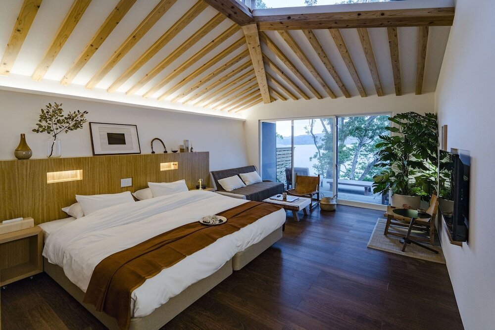 奄美の海と空を満喫できるプール付きヴィラ3643455