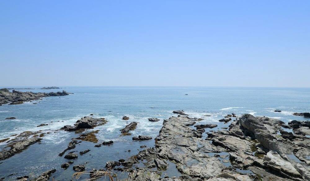 迫力の海景色を味わいに
ゆったり散策へ / 1