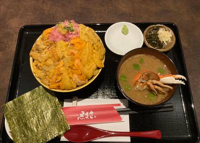 うに専門店 世壱屋 函館魚まさ店