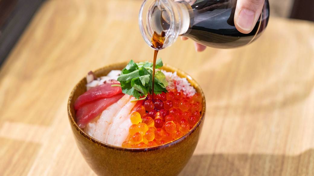 美味しい海鮮丼に
満たされた札幌旅 / 1