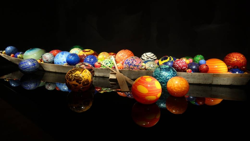 富山市ガラス美術館　アート / 2