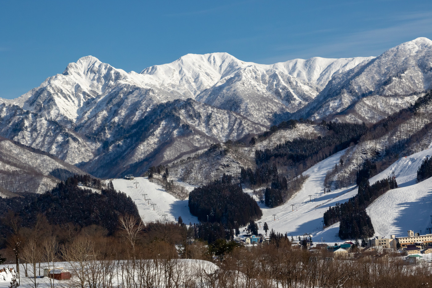 越後湯沢の山並み
