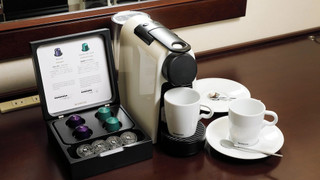 スタンダード ルーム クイーンベッド 1 台 クラブラウンジ利用可