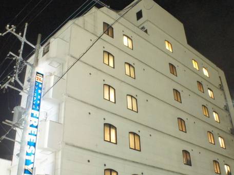 HOTEL FREE STYLE / 4