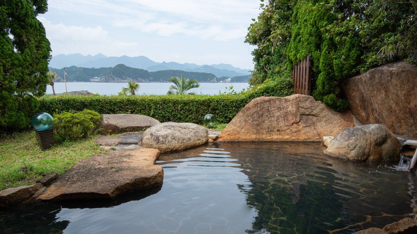 リゾート感漂う全室オーシャンビューのおこもり旅館3564867