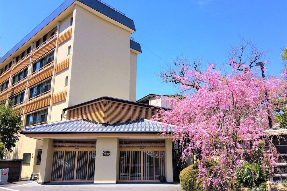 四季育む宿 然林房