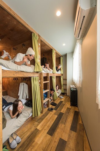 海外のおしゃれアパートをイメージしたゲストハウス3437708