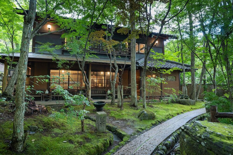 母屋の外観