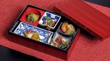 食事・飲み物 / 7