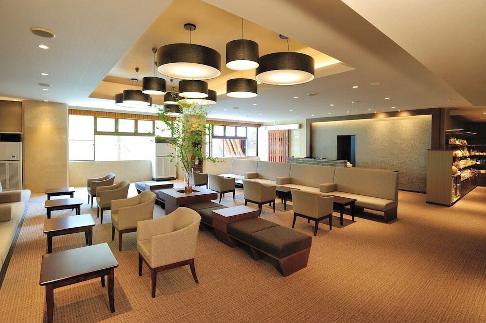 ロビーラウンジ