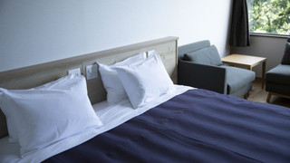 <源泉かけ流し温泉内湯> スーペリアダブルルーム (禁煙)