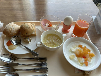 モダンクラシックな空間と温泉に癒される贅沢ステイ4037607