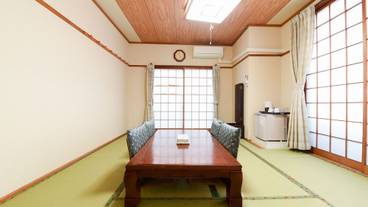 客室内のダイニングエリア / 35