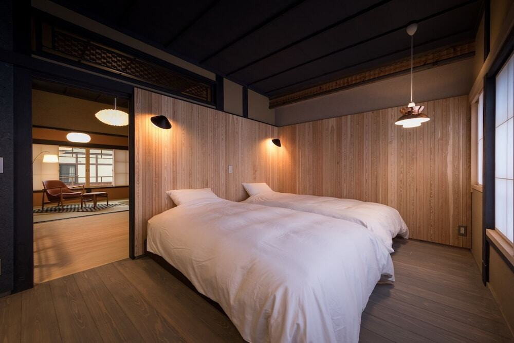 ・萬屋（YOROZUYA）3709097