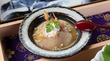 食事・飲み物 / 8