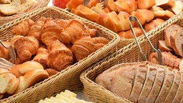 朝食スペース / 9