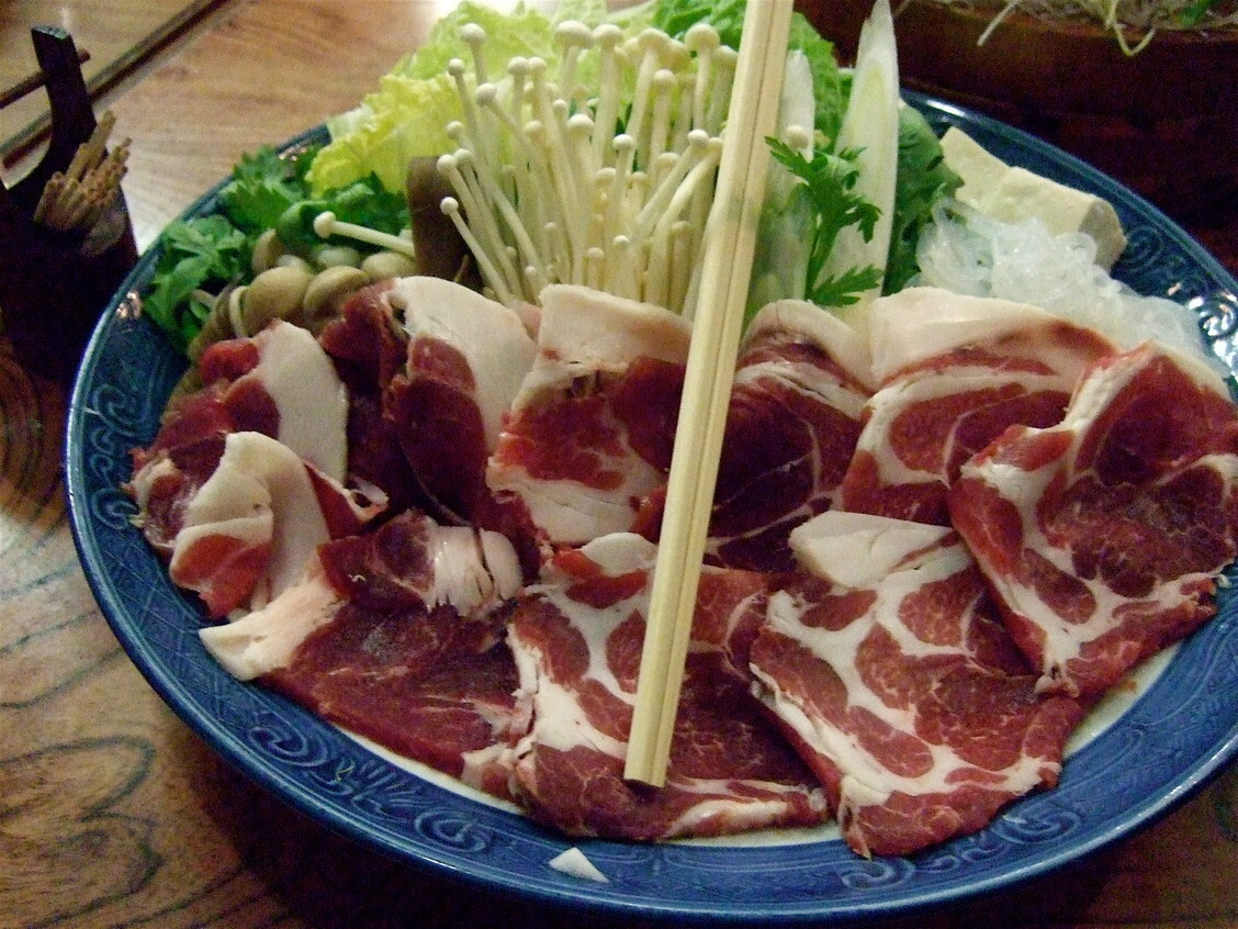 「豪族の館 大東園」 料理 8148674 しし鍋