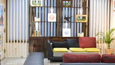 ロビー応接スペース / 8