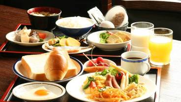 食事・飲み物 / 1