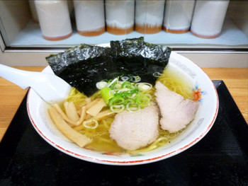 「お食事の店 味虎」料理 603518 塩ラーメン（もやし抜き、600円）