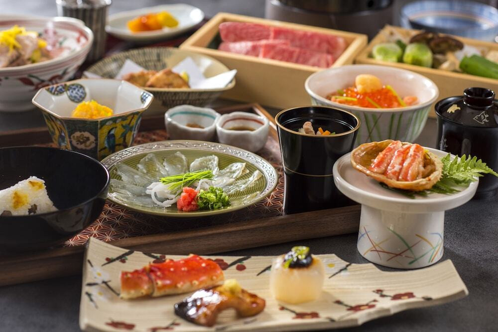 全客室に天然温泉露天風呂付き！食事はプライベートな空間で和食会席を3569172
