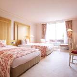 比叡山の山頂を望む
ヨーロピアンな客室 / 3