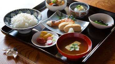 食事・飲み物 / 2